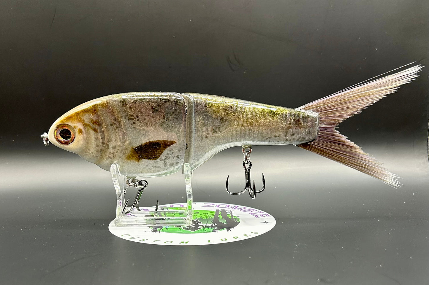 BZ Guppy Gilde 6in Resin